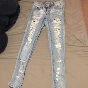 American Eagle Super Stretch Ripped Jeggings